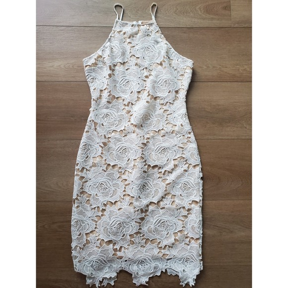 Lulus Dresses & Skirts - Lulus White Floral Crochet Lace Halter Sheath Dress Nude Lining NWT Large